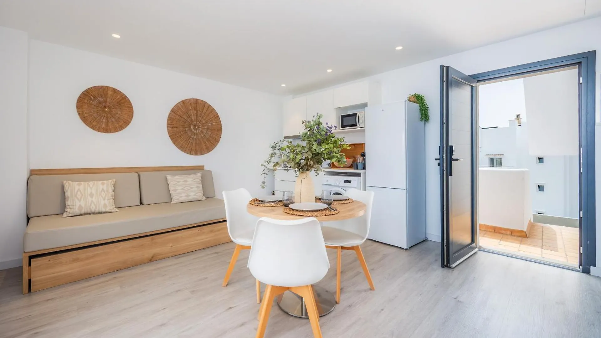 White Suites Кала де Ор 0*,  Испания