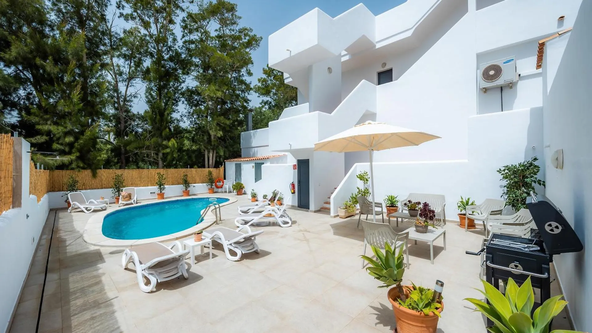White Suites Кала де Ор Испания